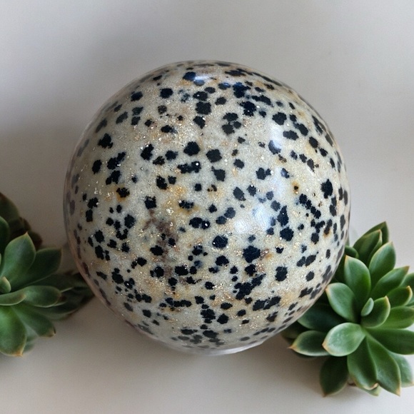 Dalmatian Jasper Sphere - Picture 7 of 8